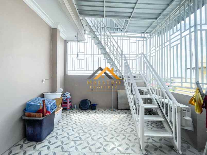 dijual rumah komplek cemara asri jalan