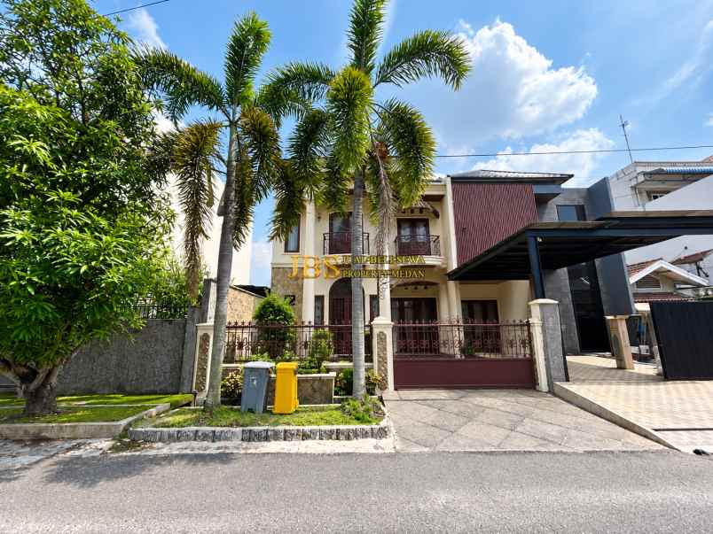 dijual rumah komplek griya riatur jalan