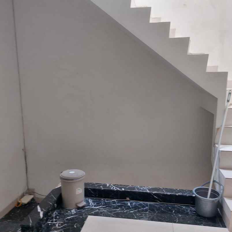 dijual rumah komplek walikota kelapa gading