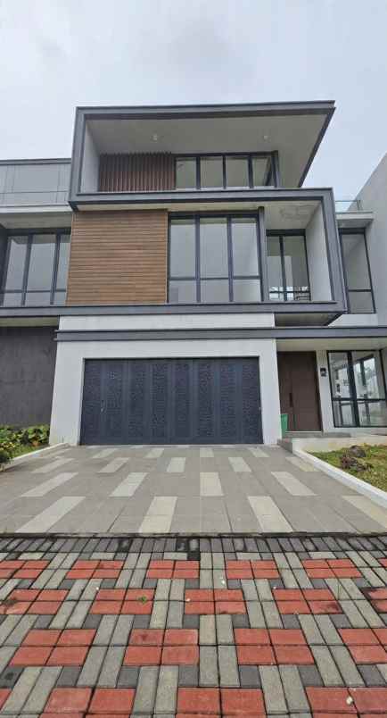dijual rumah kota wisata