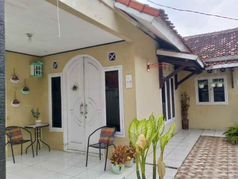 dijual rumah kp krajan