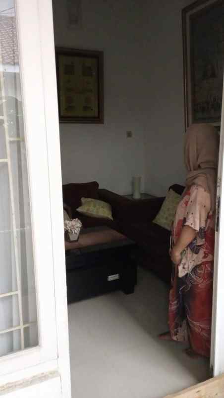 dijual rumah kp tengah condet jaktim