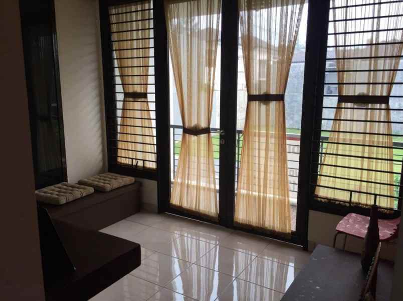 dijual rumah legenda wisata cibubur bogor