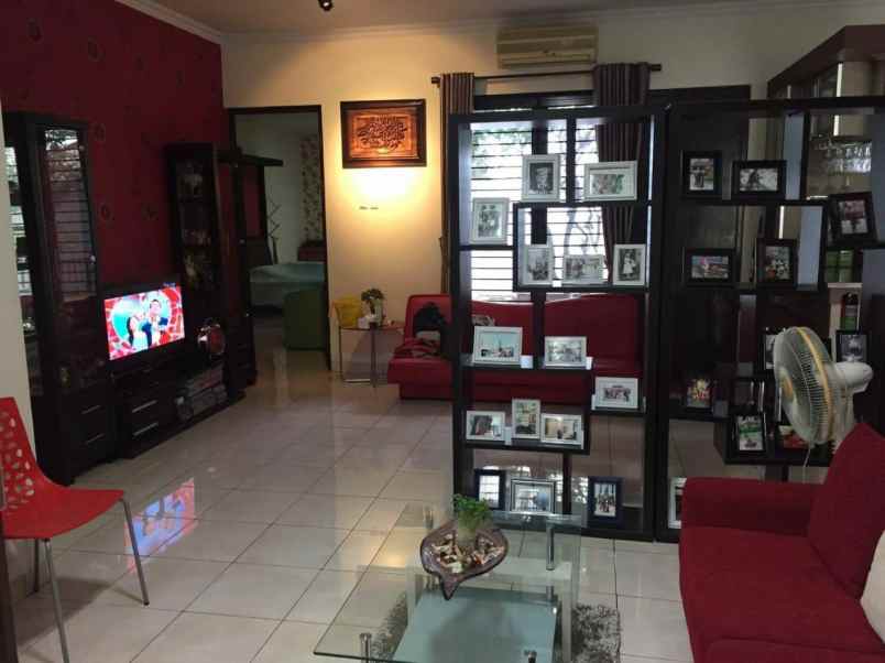 dijual rumah legenda wisata cibubur bogor