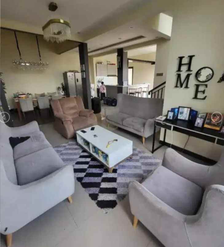 dijual rumah lembang