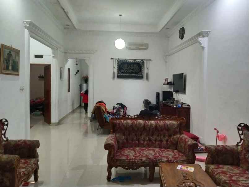 dijual rumah lenteng agung jagakarsa
