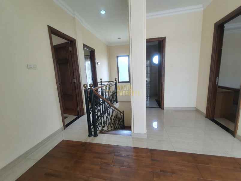 dijual rumah lenteng agung jakarta