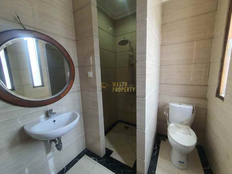 dijual rumah lenteng agung jakarta