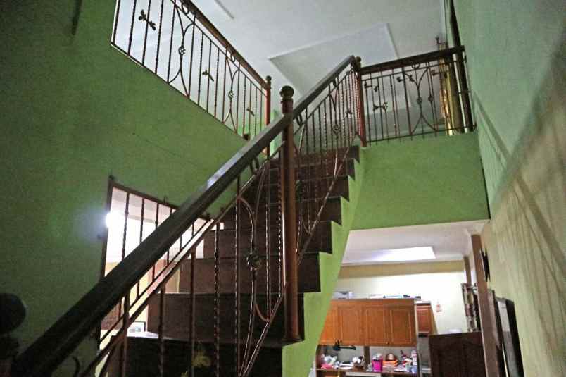 dijual rumah lenteng agung raya