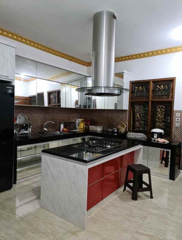 dijual rumah manggarai selatan kec