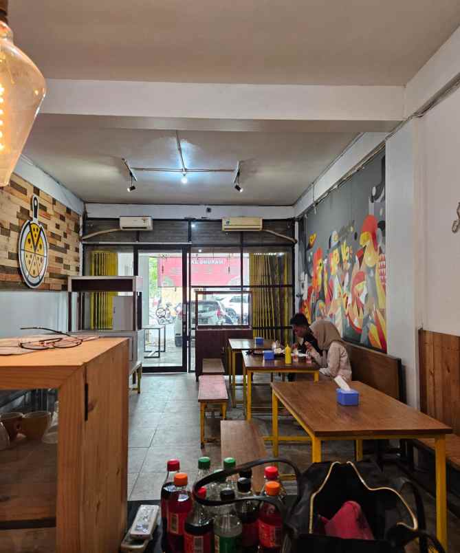 dijual rumah manyar kertoarjo