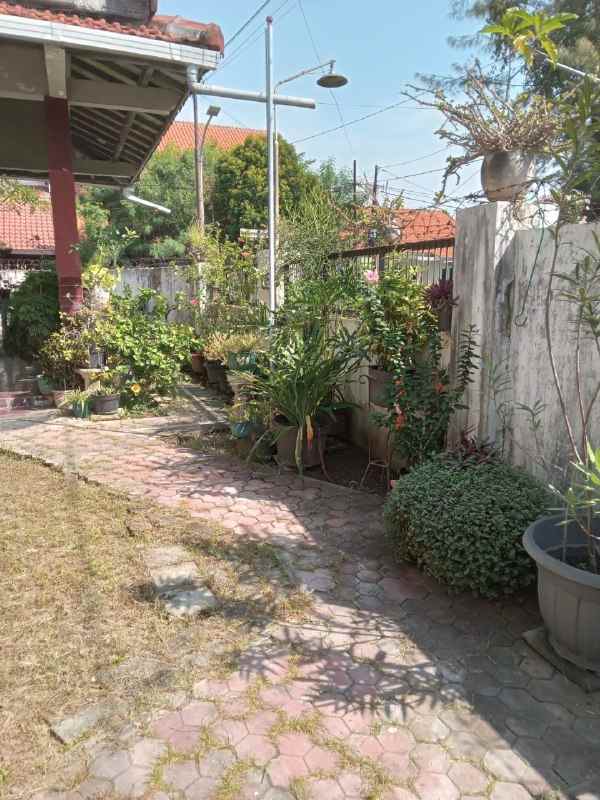 dijual rumah medokan asri