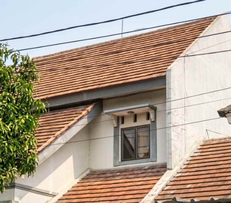 dijual rumah metland cluster anggrek