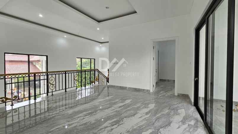 dijual rumah mewah di bintaro