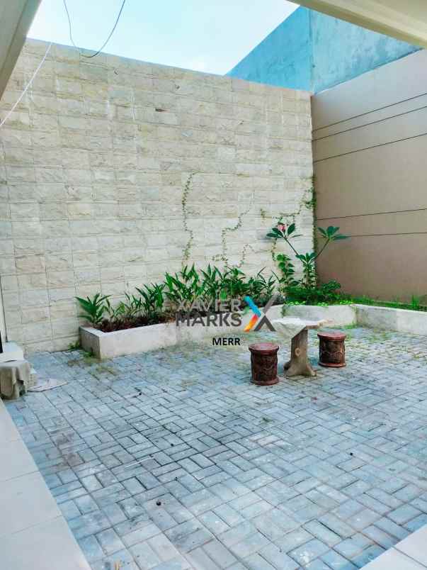 dijual rumah mewah siap huni araya tahap 2