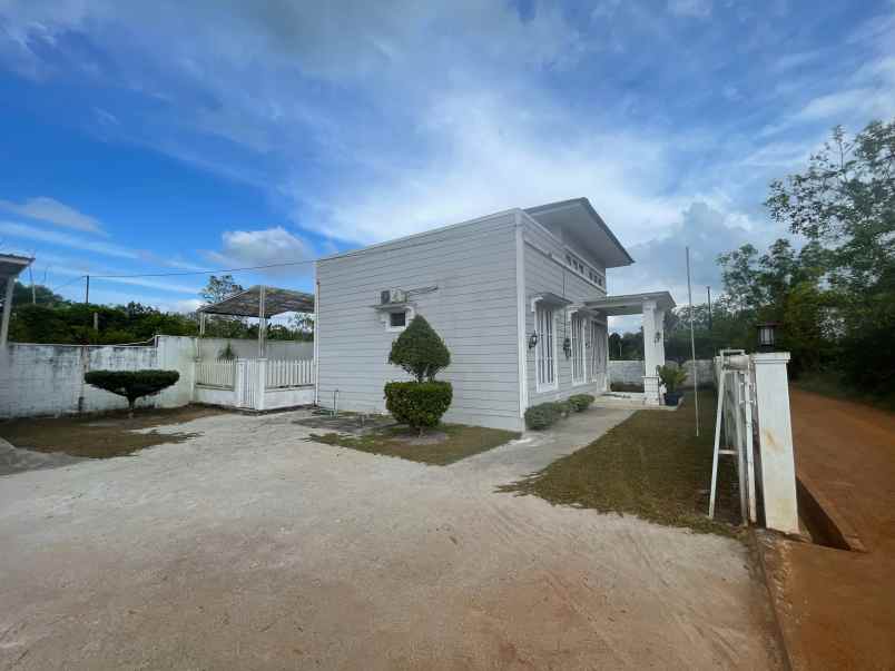 dijual rumah modern american classic bangka belitung
