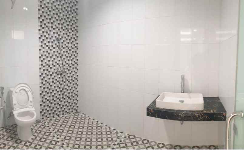 dijual rumah mojoarum