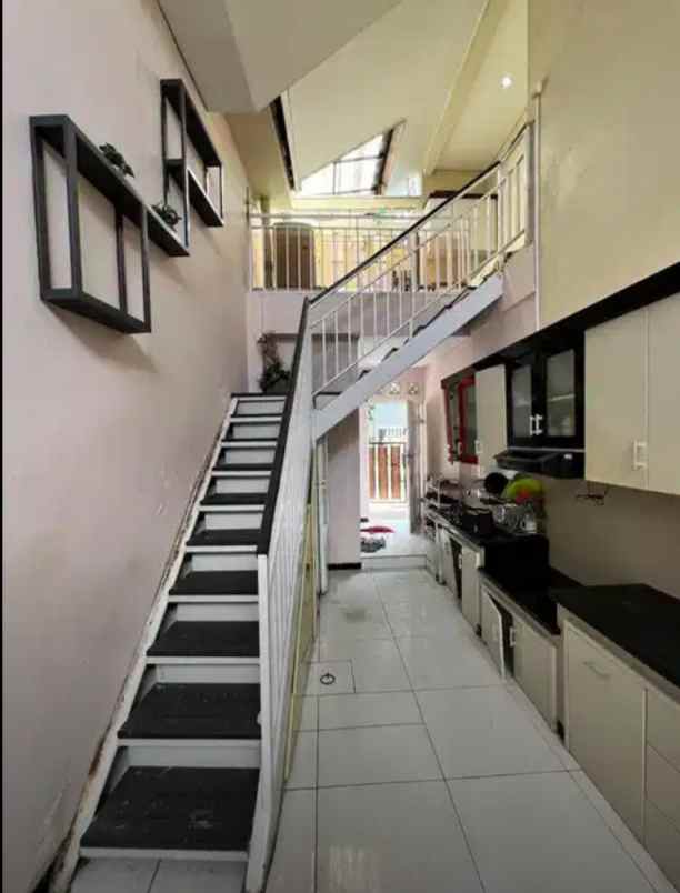 dijual rumah mulawarman