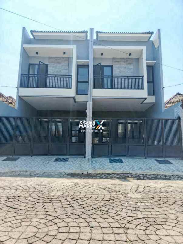 dijual rumah nirwana eksekutif