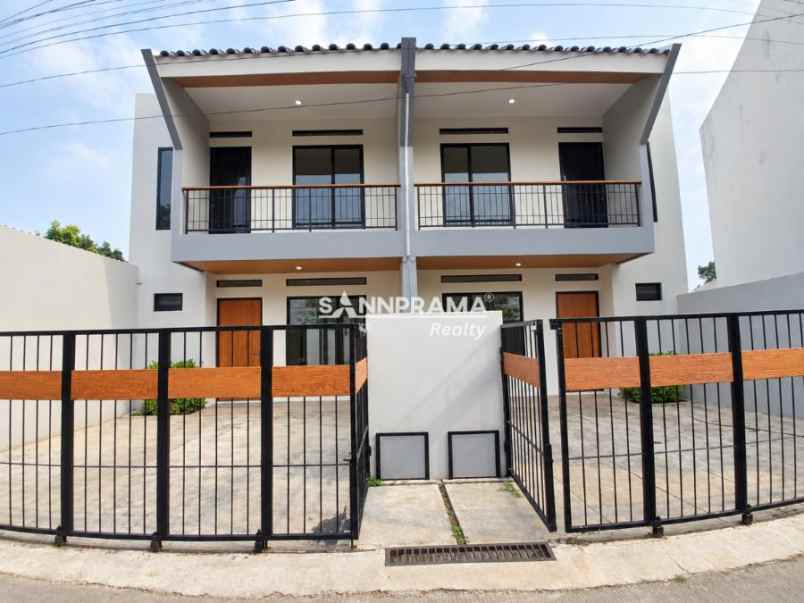 dijual rumah pancoran mas