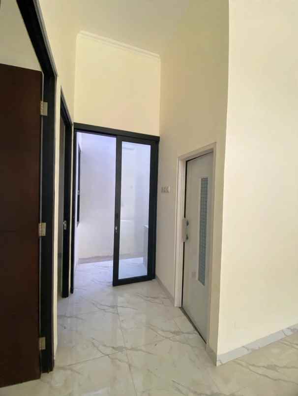 dijual rumah pasir putih sawangan depok