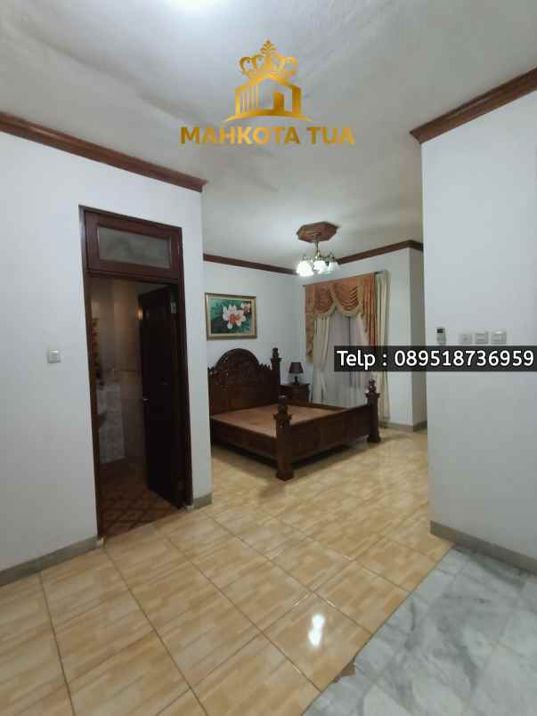 dijual rumah pejaten barat