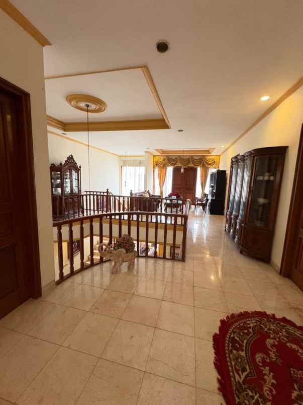 dijual rumah pejaten barat