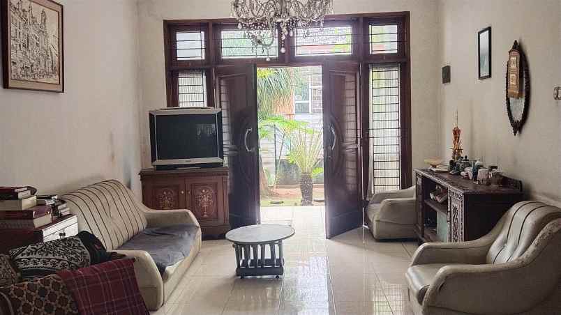 dijual rumah pejaten barat jakarta