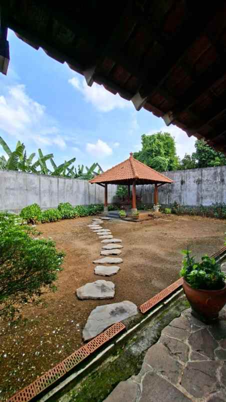 dijual rumah pejaten raya