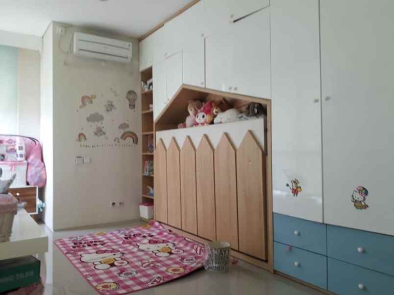 dijual rumah pelican hill