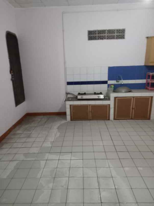 dijual rumah perum harapan kita