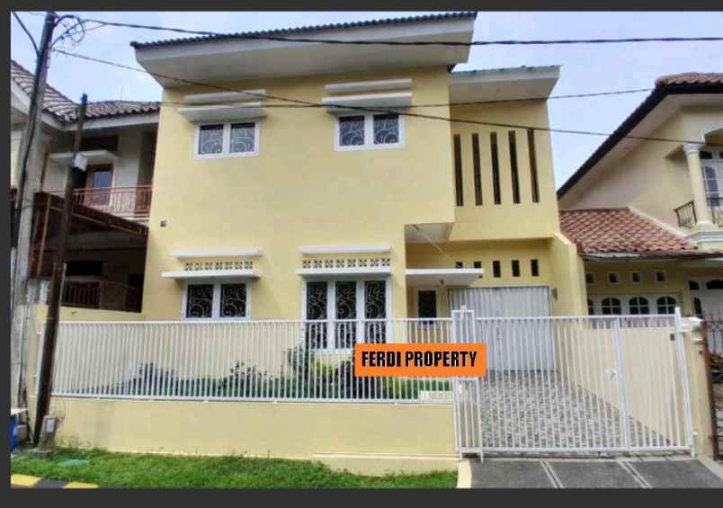 dijual rumah perumahan citra gran cibubur