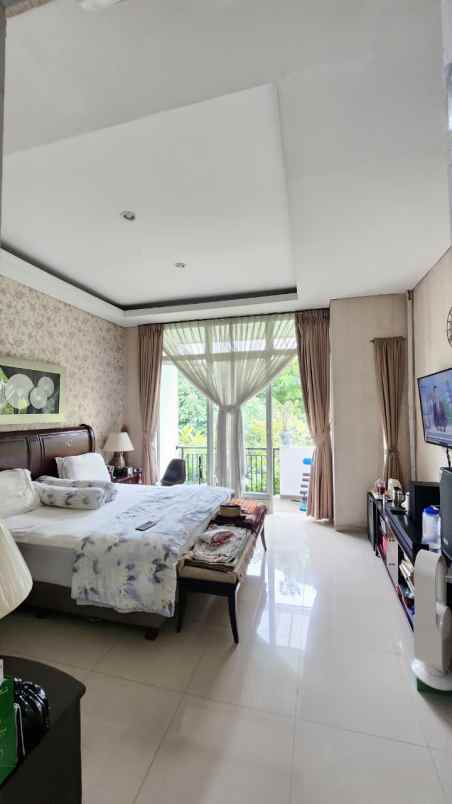 dijual rumah perumahan metland menteng