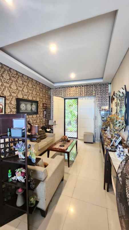 dijual rumah perumahan metland menteng