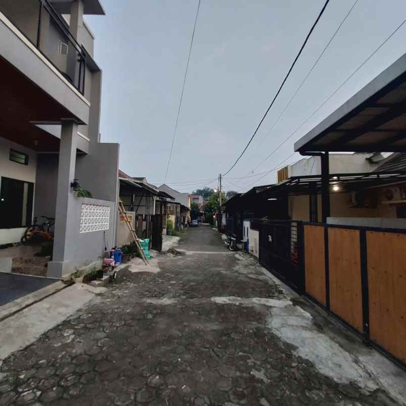 dijual rumah perumahan monalisa