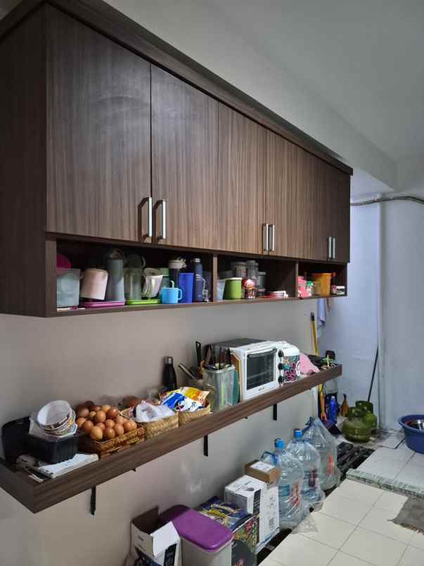 dijual rumah perumahan sakura regency 3