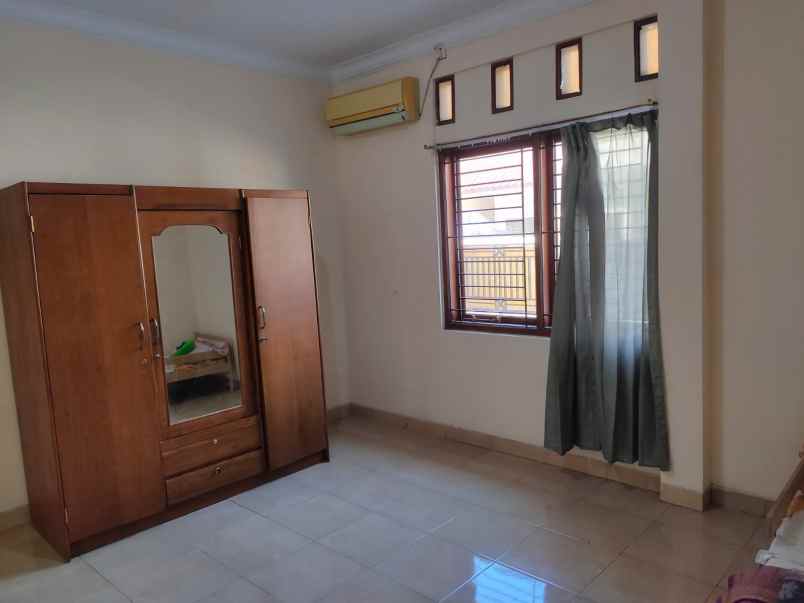 dijual rumah perumahan taman pulogebang