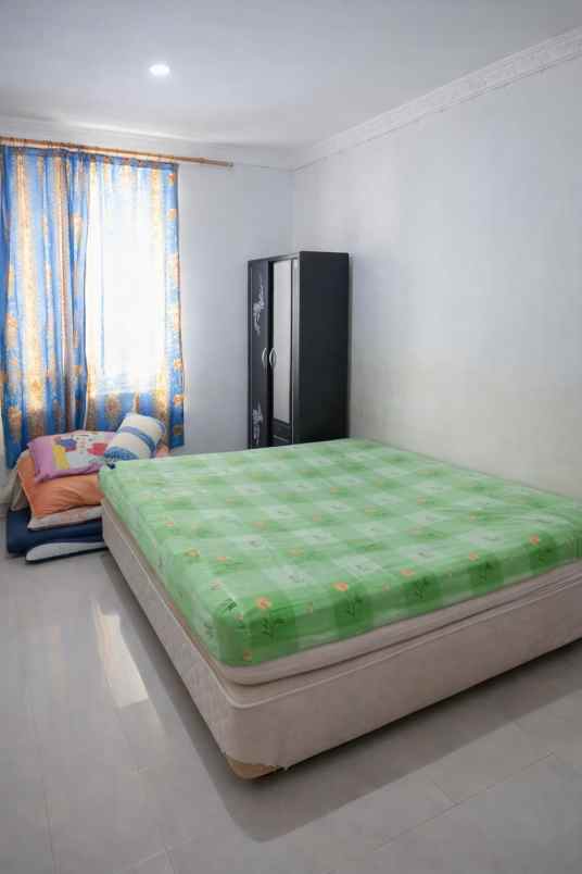 dijual rumah perumahan tytian indah