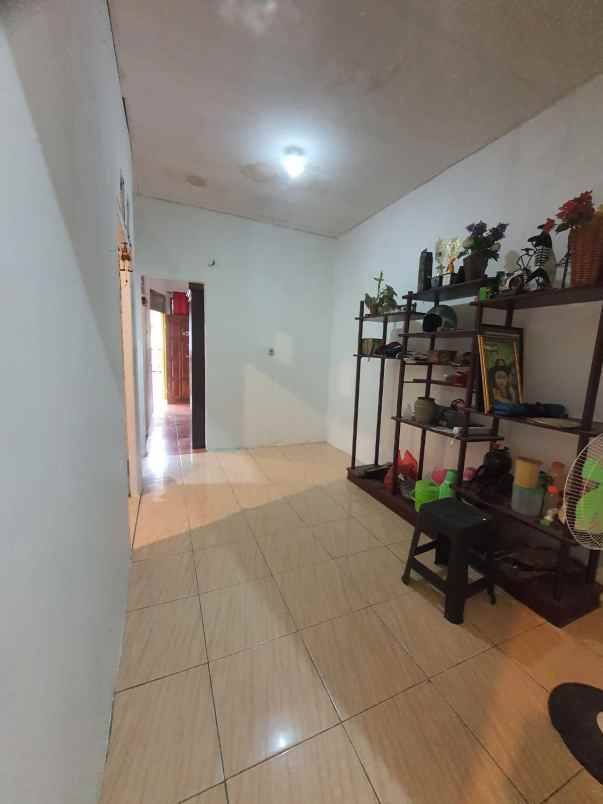 dijual rumah pondok aren