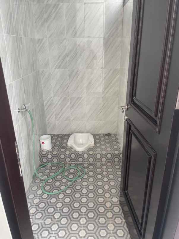 dijual rumah pondok bambu duren sawit