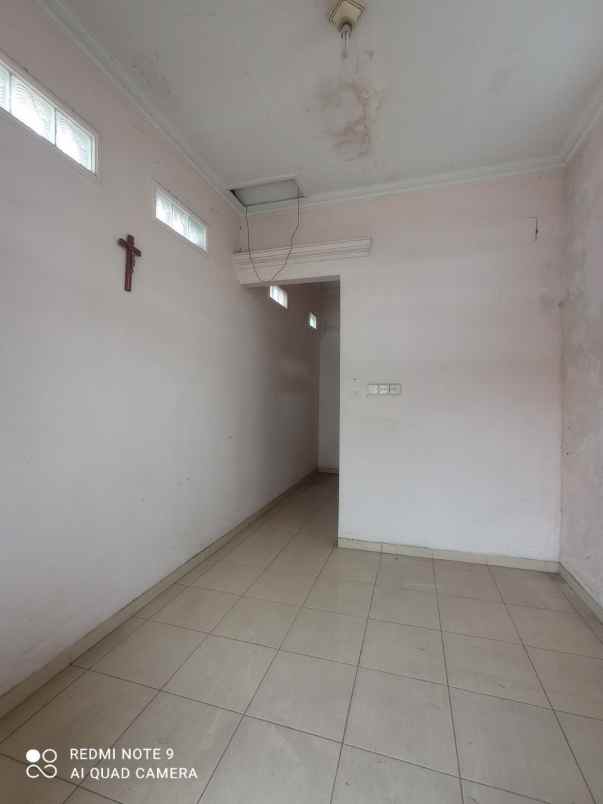 dijual rumah pondok chandra indah