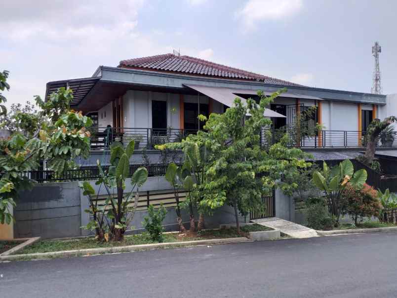 dijual rumah pondok kelapa