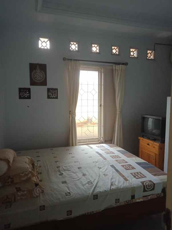 dijual rumah pondok melati