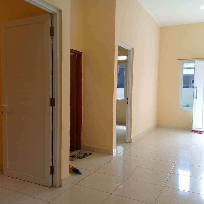 dijual rumah pondok pekayon indah bekasi