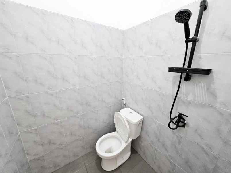 dijual rumah pondok ungu permai sektor