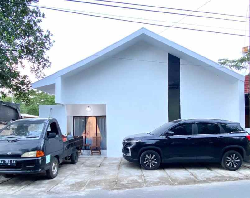 dijual rumah potorono mogang sitimulyo