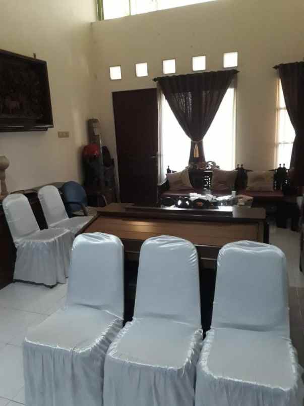 dijual rumah puri surya jaya