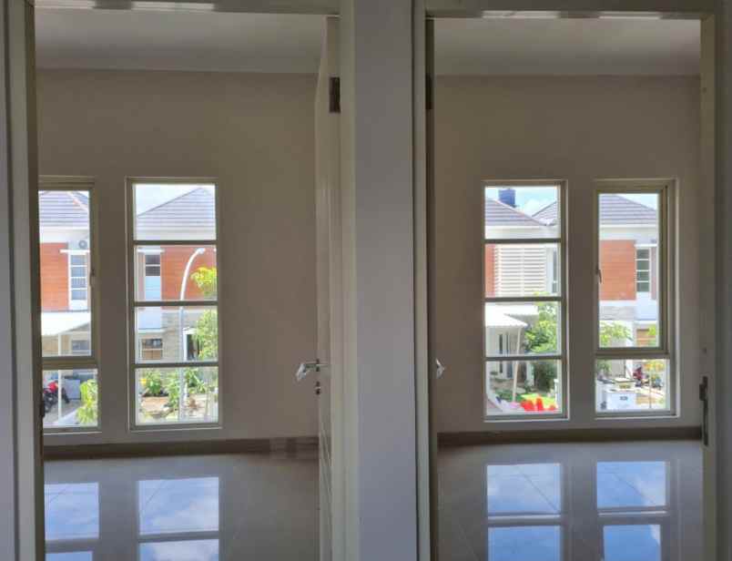 dijual rumah puri surya jaya