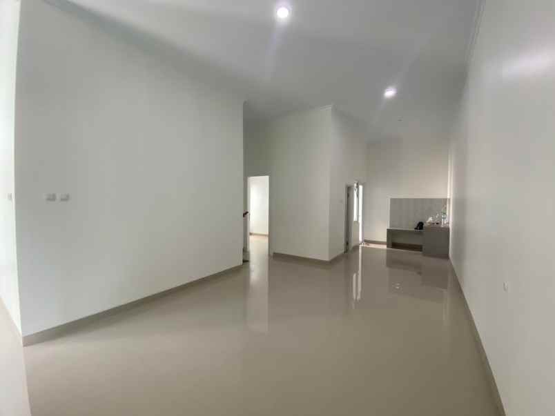 dijual rumah purwomartani kalasan