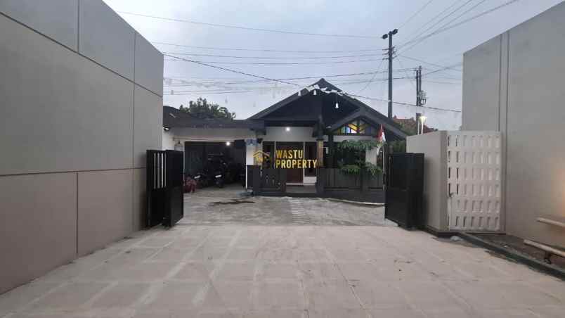 dijual rumah purwomartani kalasan